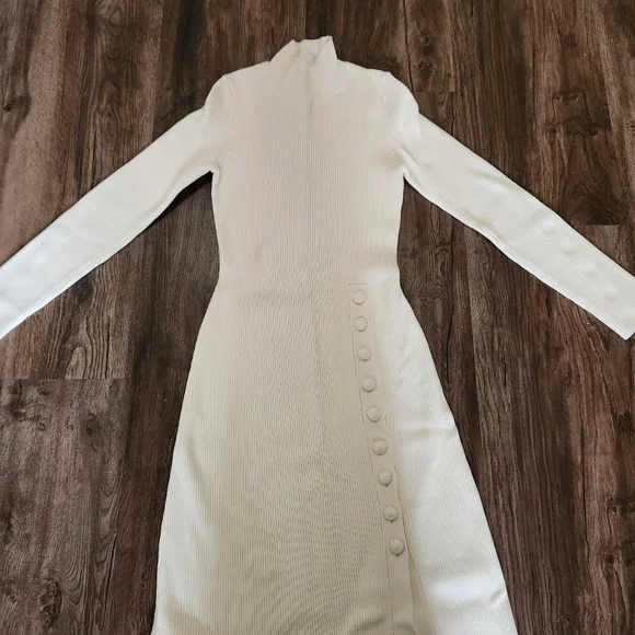 Sezane - Harper Dress in Ecru - Picture 4 of 6